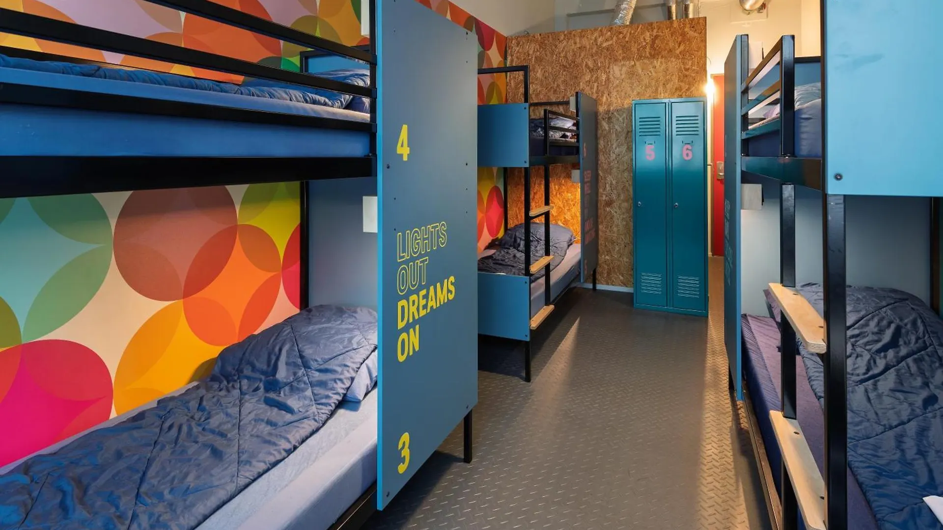 Stayokay Hostel Eindhoven - Blue Collar 3*,  Netherlands